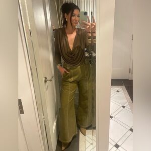 Meet your Posher, Riley